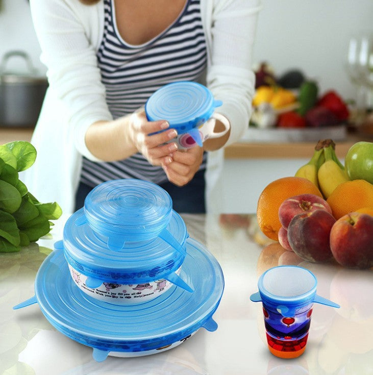 Silicone Stretch Lid in use