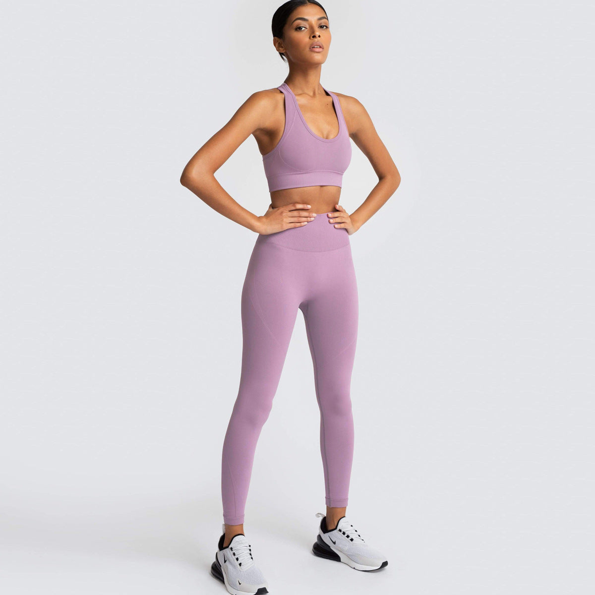 Hot-Selling Seamless Yoga Clothes Set